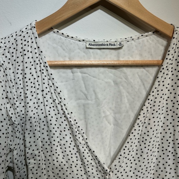 Abercrombie & Fitch Puff Sleeve Mini Dress - Picture 5 of 10